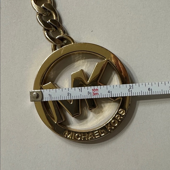 Michael Kors Gold Tone Bag Charm Hang Tag - Picture 9 of 14
